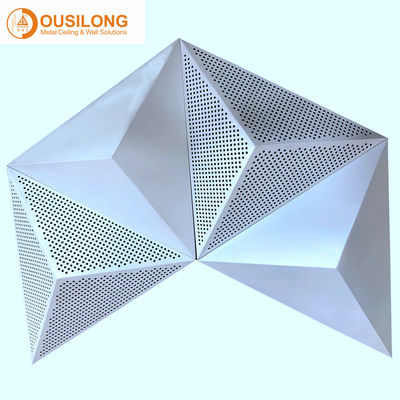 De decoratieve Gedrukte Onverwachte Klem in 3D Akoestische Speciale Ontwerp van het Driehoeksplafond schortte Metaalcomité op